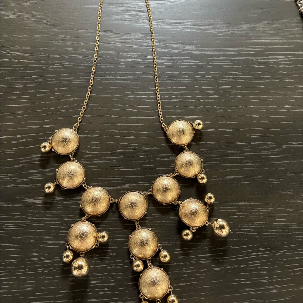 Chic Gold Beaded Necklace